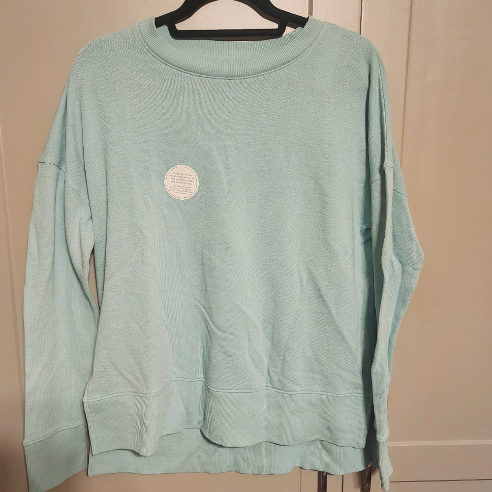 Time & Tru light blue sweater